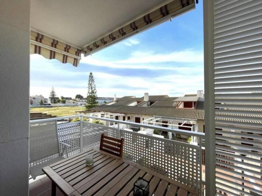 Apartamento Junto Al Mar Con Wifi Y Piscina Sagunto Bagian luar foto